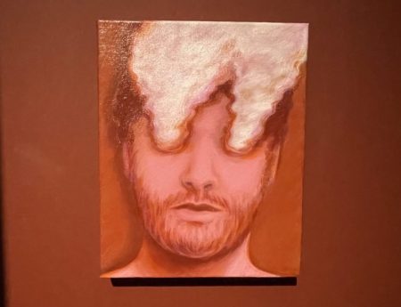 Gemälde in Rottönen zeigt das Gesicht jungne Mannes, aus dessen Augen Rauchwolken aufsteigen